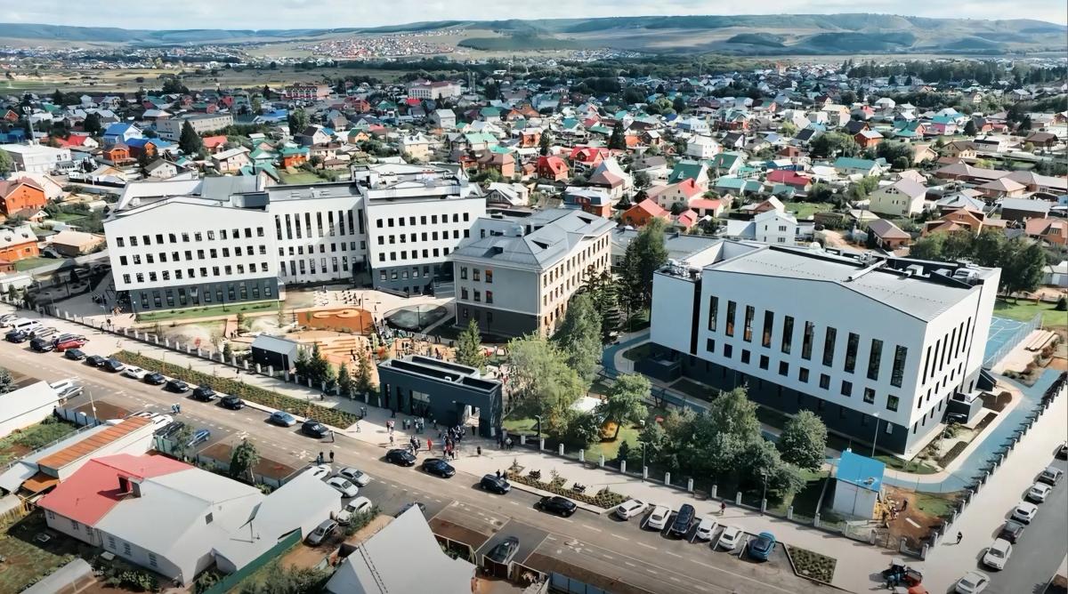 Лицей №1 им. М.К. Тагирова в Альметьевске